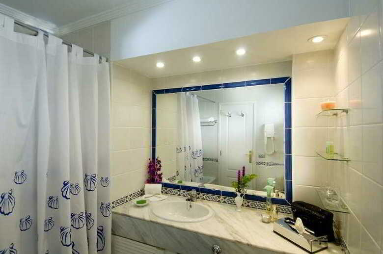 Apartamentos Palm Beach Tenerife