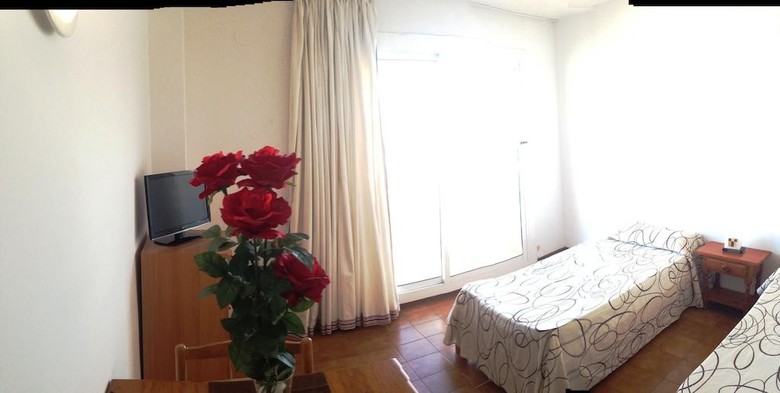 Hotel Apartamentos Costa Brava - Lloret