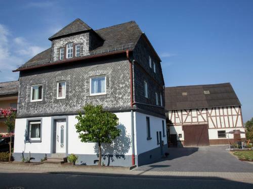 Spacious Holiday Home In Haserich Near Lake