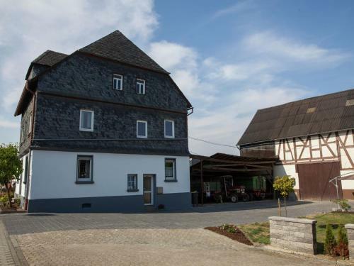 Spacious Holiday Home In Haserich Near Lake