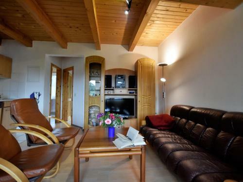 Beautiful Apartment With Terrace In In Boddin