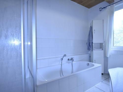 Beautiful Apartment With Terrace In In Boddin