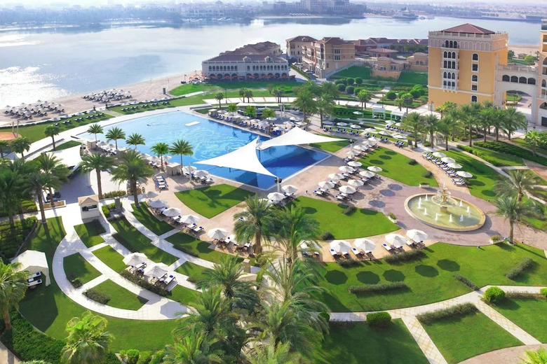 Hotel The Ritz-carlton Abu Dhabi, Grand Canal