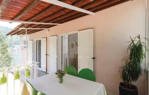 Apartment Blace With Sea View 06