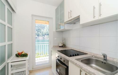 Apartment Blace With Sea View 06