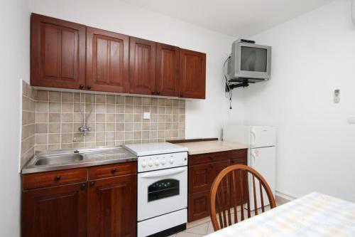 Apartments By The Sea Prigradica (korcula) - 9288