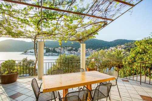 Apartments Robert 3535