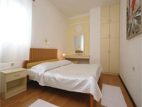 Holiday Home Brodarica 2