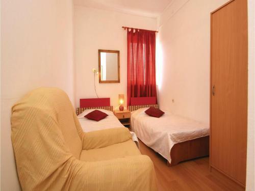 Holiday Home Brodarica 2