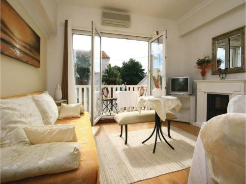 Holiday Home Brodarica 2