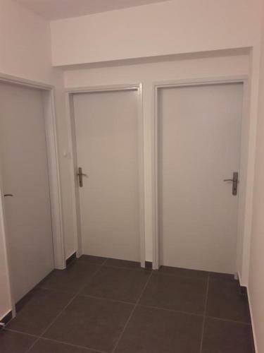 Apartment Brodarica 4195a
