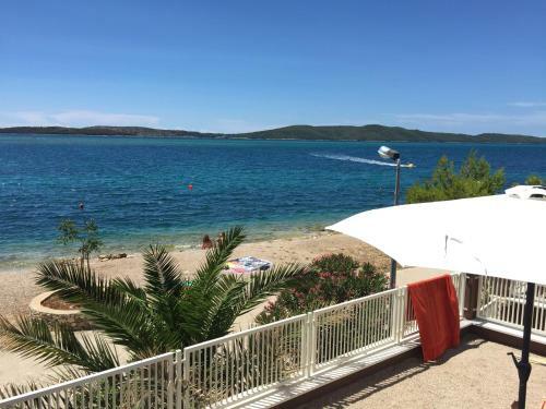 Pinna Nobilis Apartments