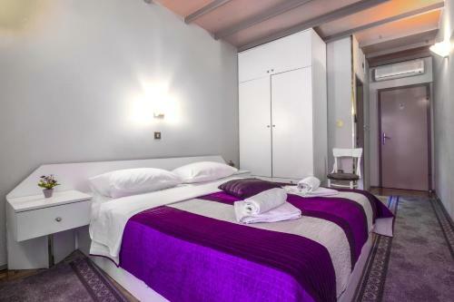 Hostal Pansion Zlatna Ribica