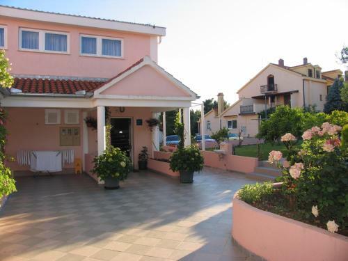 Hostal Pansion Zlatna Ribica