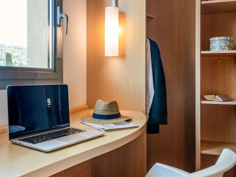 Hotel Ibis Cannes Mouans Sartoux