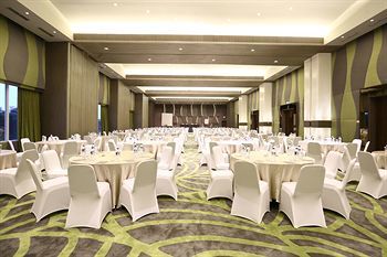 Hotel Grand Whiz Kelapa Gading