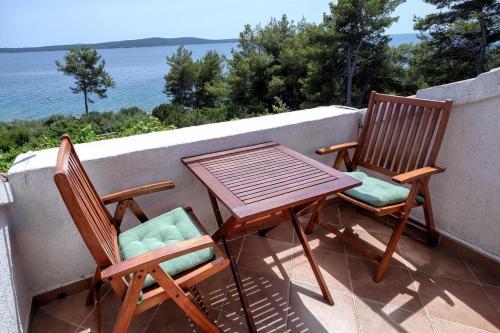 Apartments By The Sea Zavala (hvar) - 2061