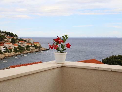Charming Holiday Home In Cara With Pool