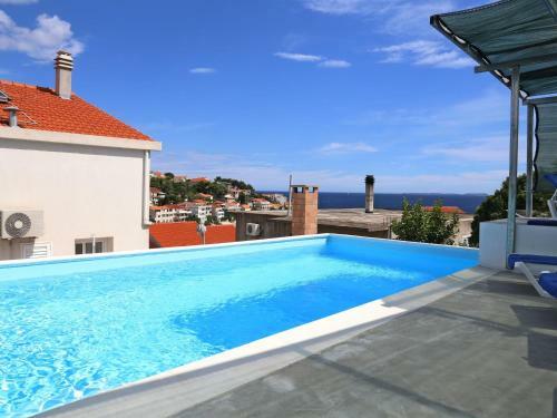 Charming Holiday Home In Cara With Pool