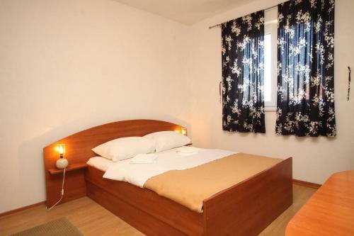 Apartments By The Sea Banj (pasman) - 8206