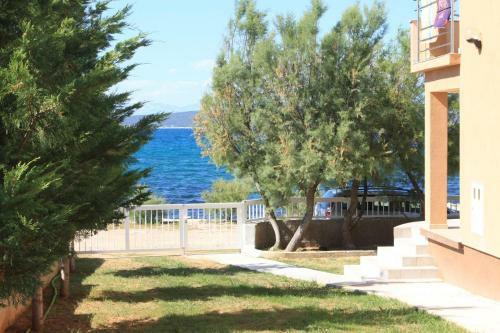 Apartments By The Sea Banj (pasman) - 8206