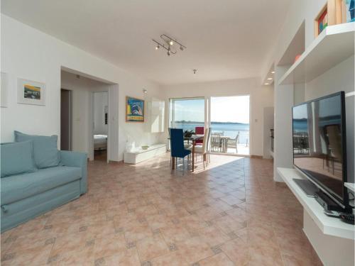 Three-bedroom Holiday Home In Zman
