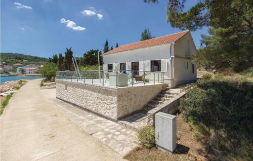 Three-bedroom Holiday Home In Zman