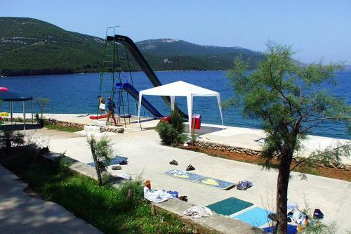 Hostal Twin Room Luka 8132e