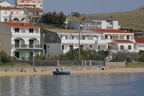 Apartment Metajna 6466g
