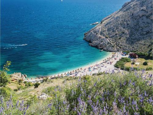 0-bedroom Apartment In Stara Baska 1