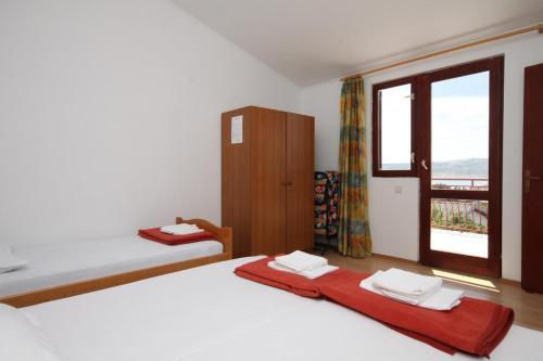 Apartments With A Parking Space Starigrad (paklenica) - 6431