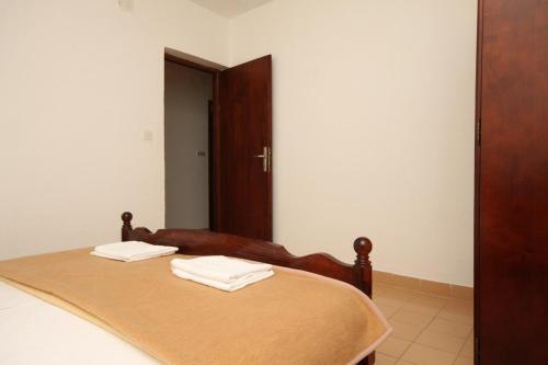 Apartments With A Parking Space Starigrad (paklenica) - 6647