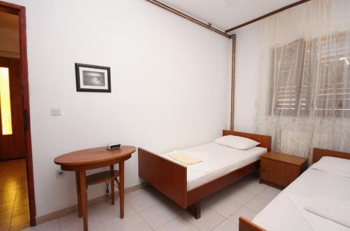 Apartment Stomorska 782a