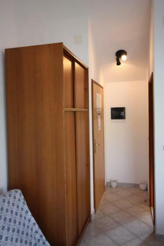 Apartments By The Sea Necujam (solta) - 5182