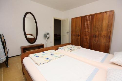 Apartments By The Sea Necujam (solta) - 5186