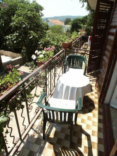 Apartments By The Sea Sucuraj (hvar) - 578
