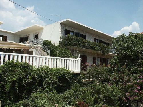 Apartments By The Sea Sucuraj (hvar) - 578