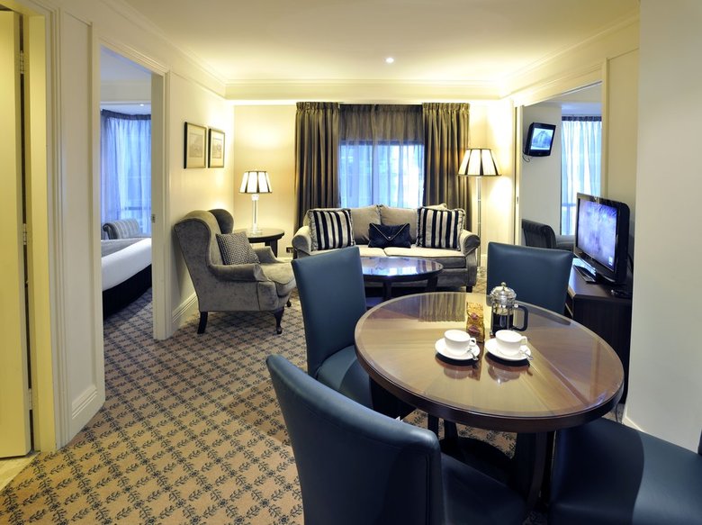 Hotel Stamford  1bedsuite Bbt Offer