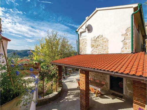 Three-bedroom Holiday Home In Supetarska Draga