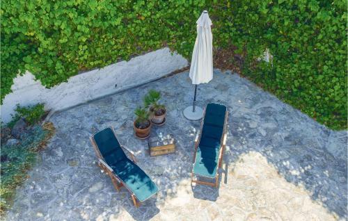 Four-bedroom Holiday Home In Sutivan