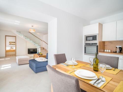 Holiday Home Villa Coriticum Otium