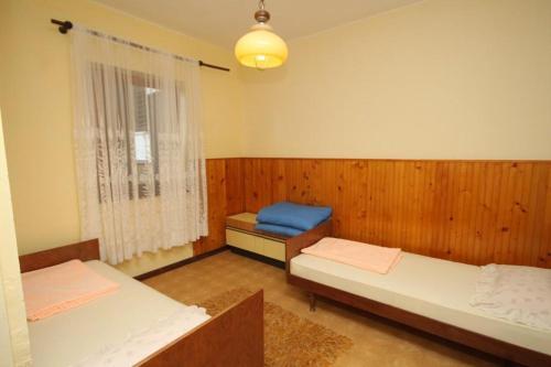 Apartments By The Sea Tkon (pasman) - 8395