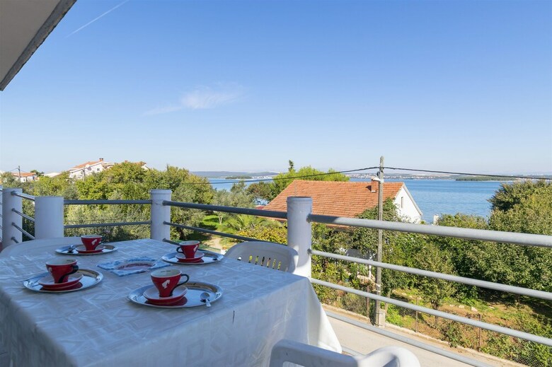 Apartments Irena