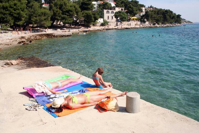 Apartments With A Parking Space Tribunj (vodice) - 13137