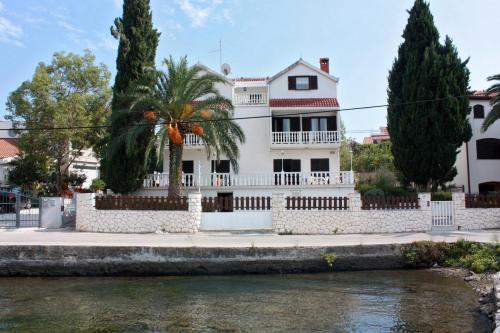 Apartment Seget Vranjica 5160a