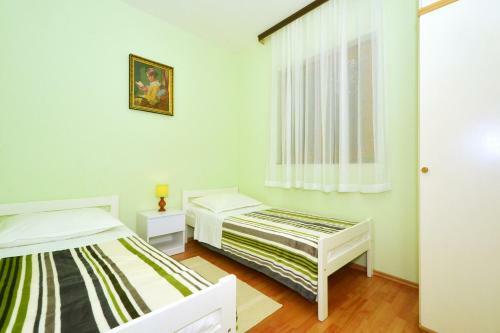 Two-bedroom Apartment In Slatine I