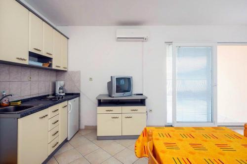 Apartment Mastrinka 4836c