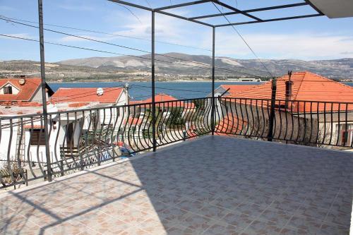 Apartment Mastrinka 4836c