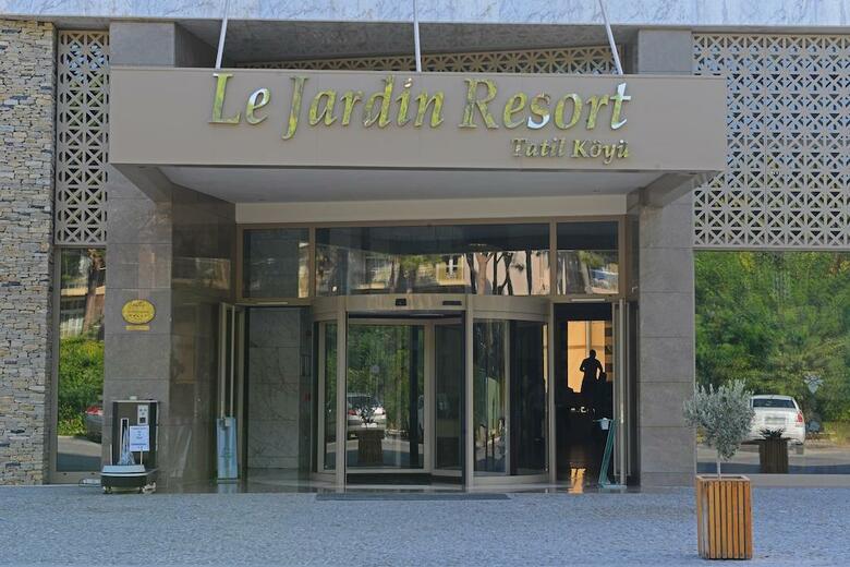 Hotel Queen's Park Le Jardin