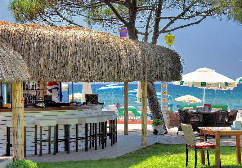 Hotel Batihan Beach Resort & Spa
